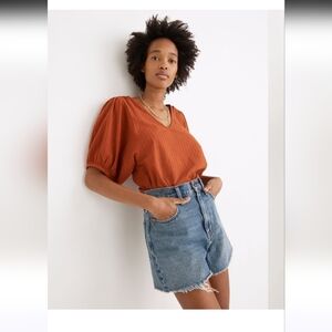 Madewell High-Rise Momjean Denim Shorts in - Size 31